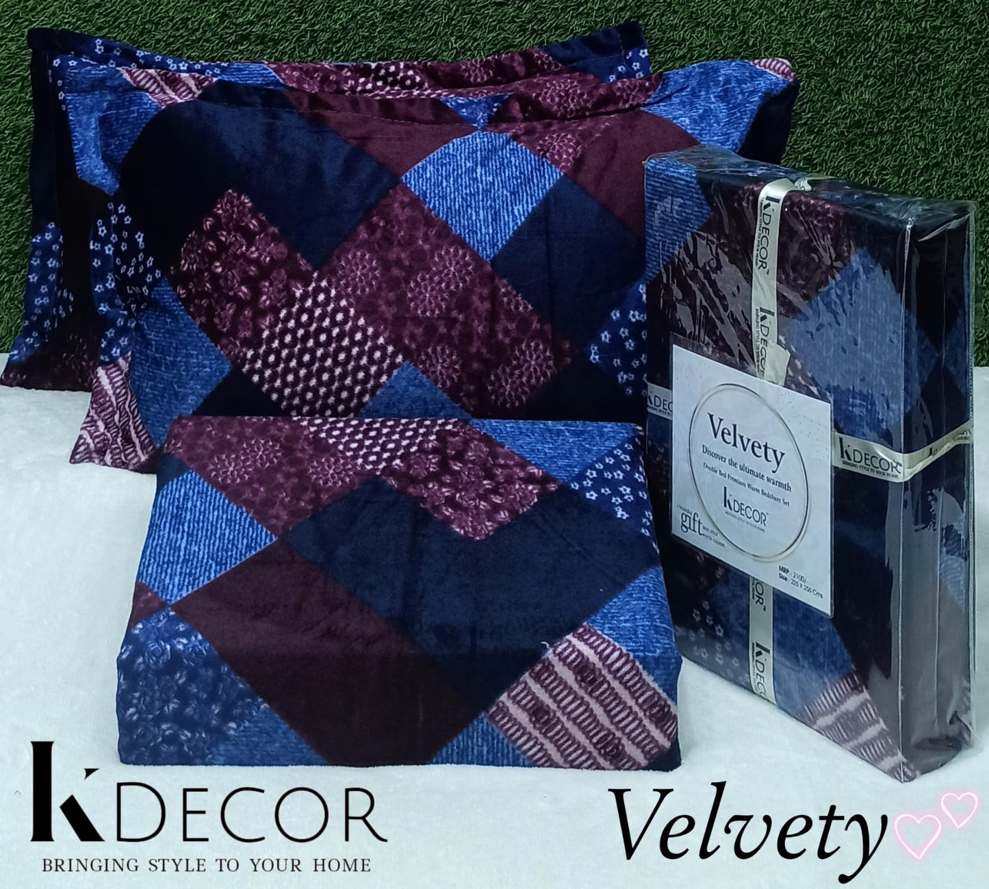 Velvety Double Bed Warm Bedsheet Set